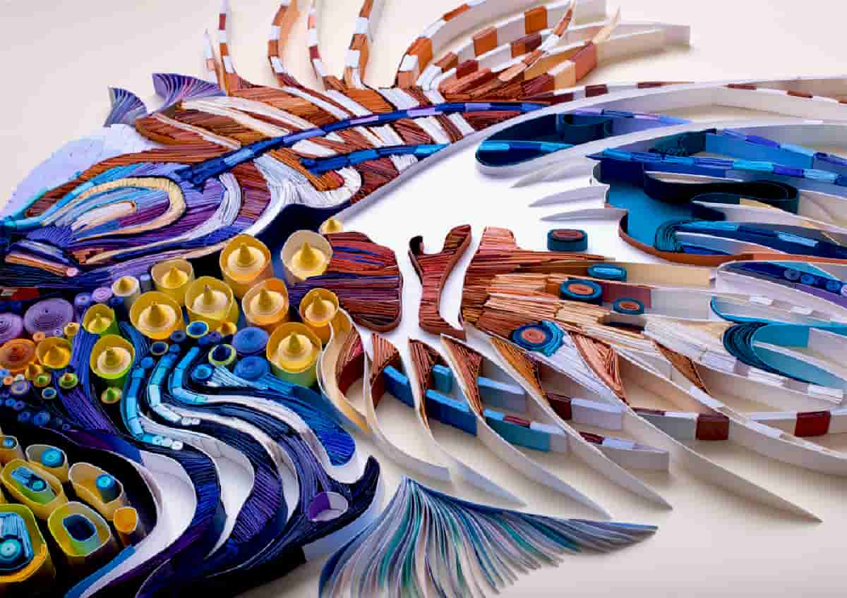 Dark Backgrounds Dramatize Colorful Portraits of Quilled Paper