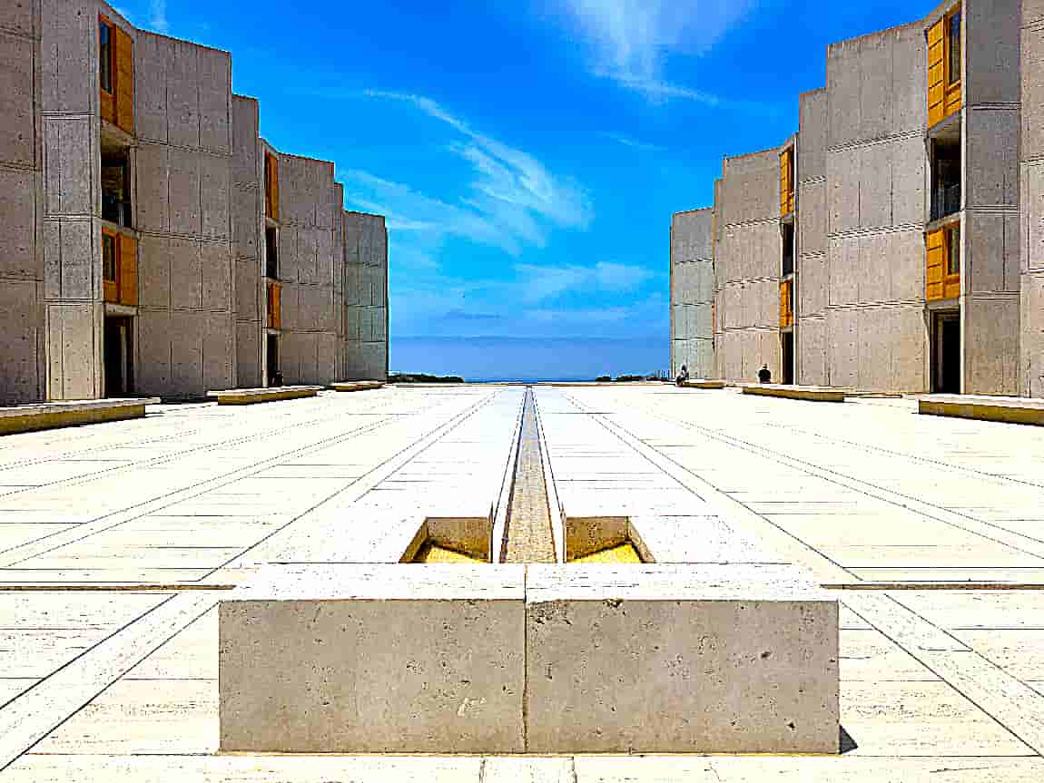 The World’s Most Absolutely Amazing And Beautiful Architecture—The Salk Institute for Biological Studies in La Jolla, California