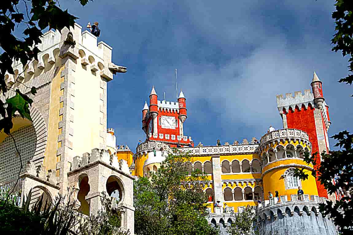 The World’s Most Absolutely Amazing And Beautiful Architecture—Pena Palace in Sintra, Portugal