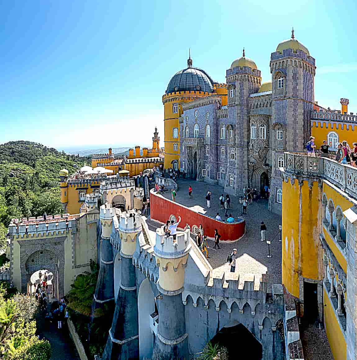 The World’s Most Absolutely Amazing And Beautiful Architecture—Pena Palace in Sintra, Portugal