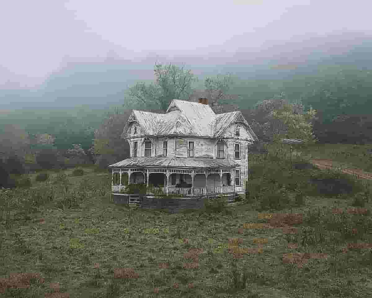 Typically devoid of people, images are often fixed on architectural details and artifacts left by past occupants Captures Intimate Portraits of North America’s Metamorphosing Rural Landscapes