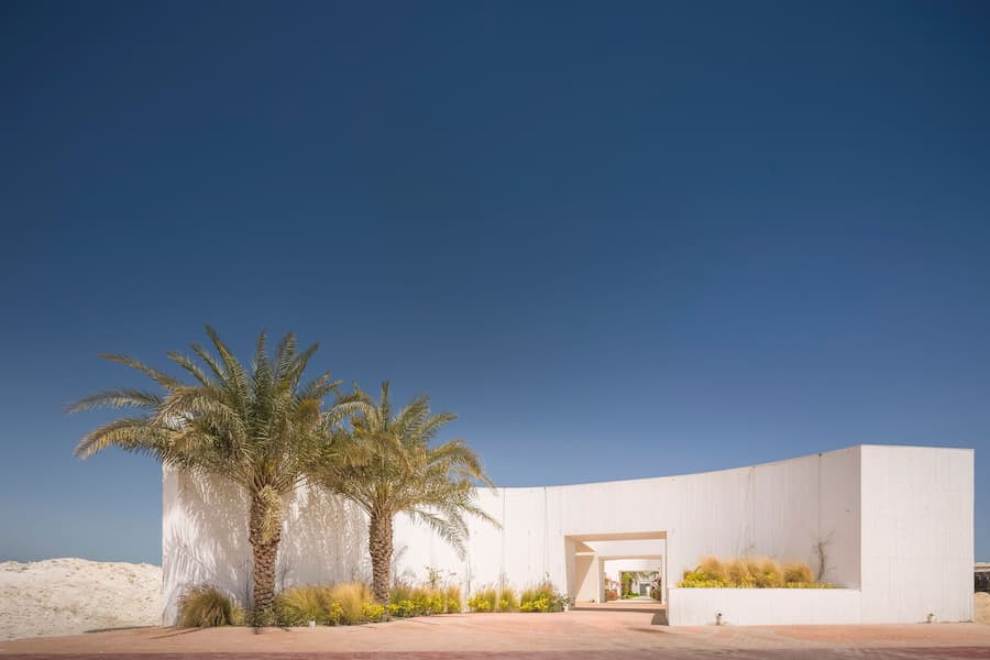 White Fortress: A Beacon of Privacy and Coastal Serenity in Kuwait