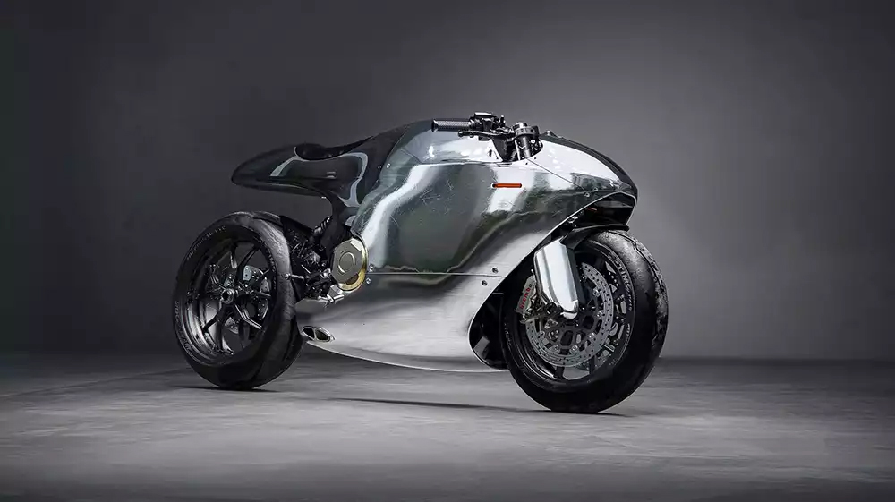 Bandit9 Ducati 821: Liquid Metal Beauty Straight from the Future