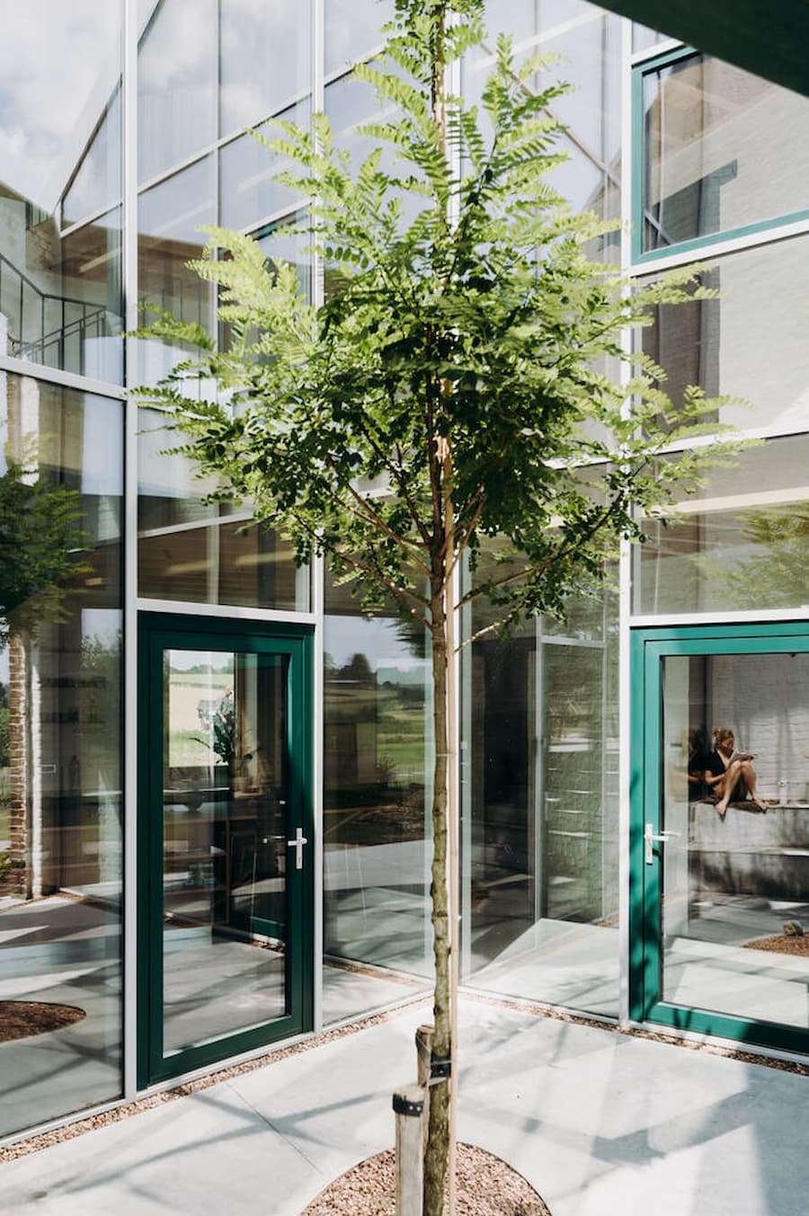 The Lyco House Design Stands Out Through a Particular Architectural Intervention