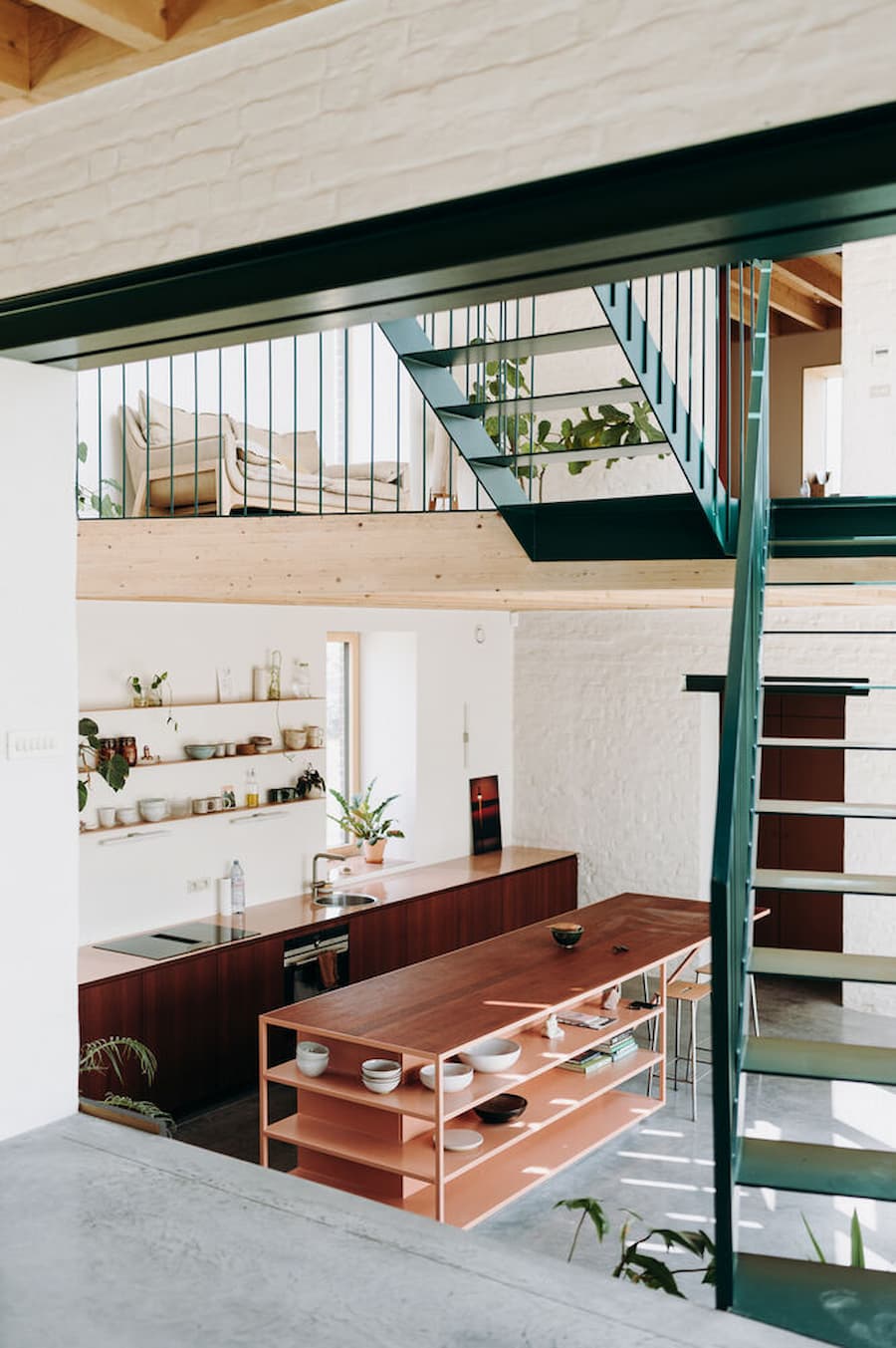 The Lyco House Design Stands Out Through a Particular Architectural Intervention