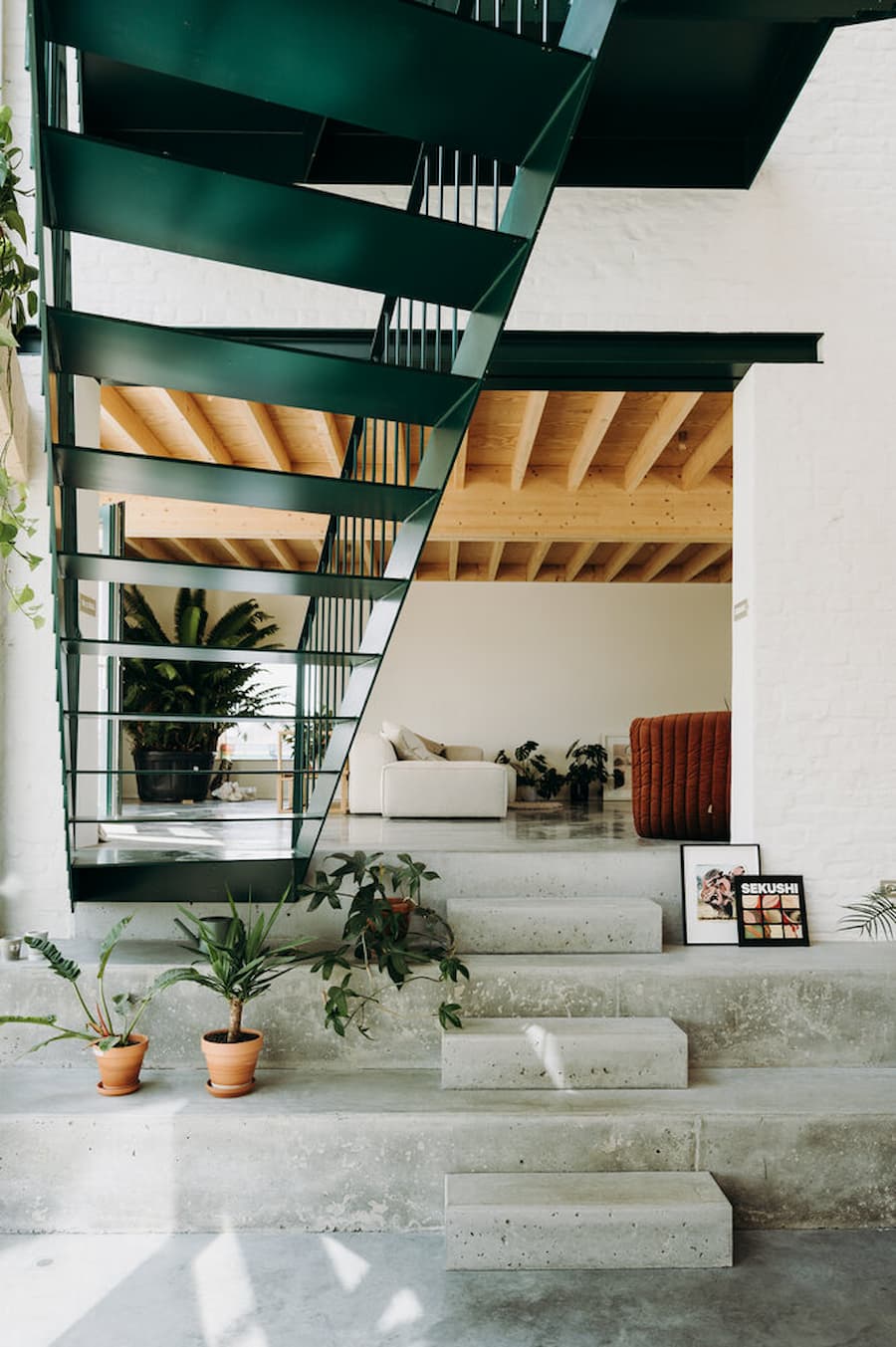 The Lyco House Design Stands Out Through a Particular Architectural Intervention