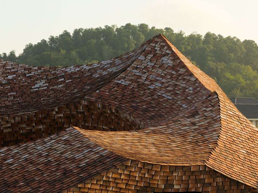 Kengo Kuma Marries Artisanal Craftsmanship with Cutting-Edge Technology in Yixing’s UCCA Clay Museum