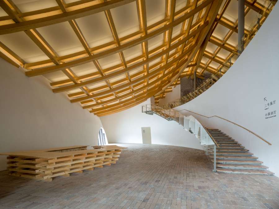 Kengo Kuma Marries Artisanal Craftsmanship with Cutting-Edge Technology in Yixing’s UCCA Clay Museum