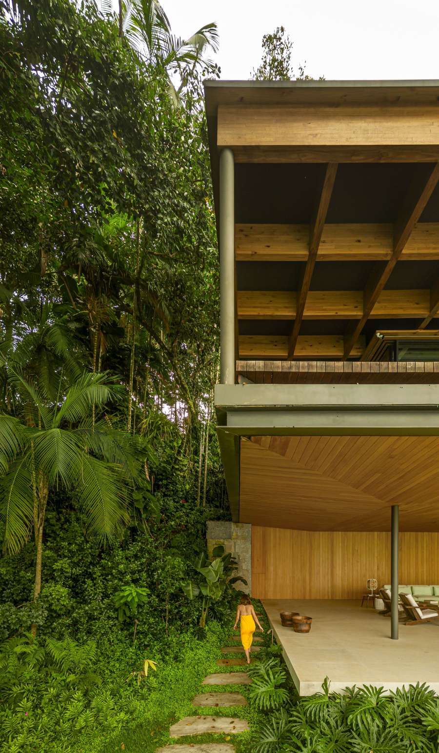 AEA House: A Thoughtful Fusion of Architecture, Nature, and Summer Living in Brazil
