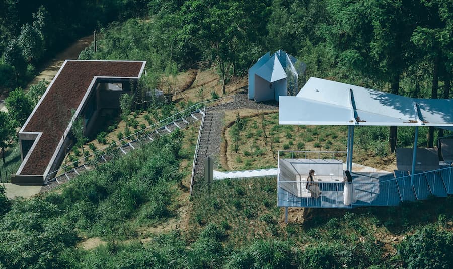 Half-Mountain Cloud Station—"Two-Mountain Architectural Art Program" 