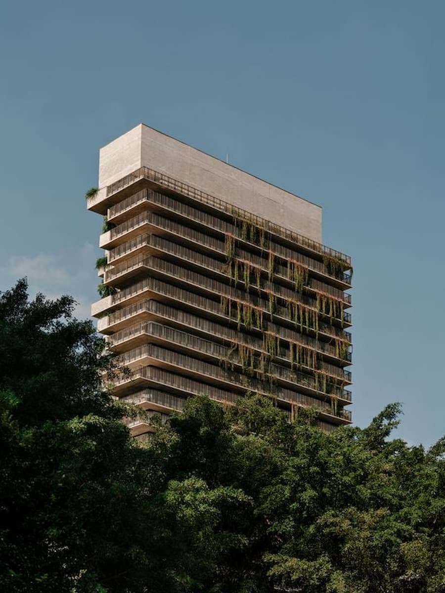 Ibaté Residential Tower in São Paulo Combines Monumentality and Privacy 