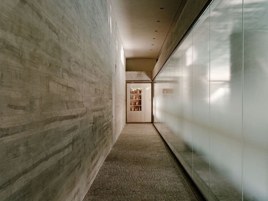 Ibaté Residential Tower in São Paulo Combines Monumentality and Privacy 