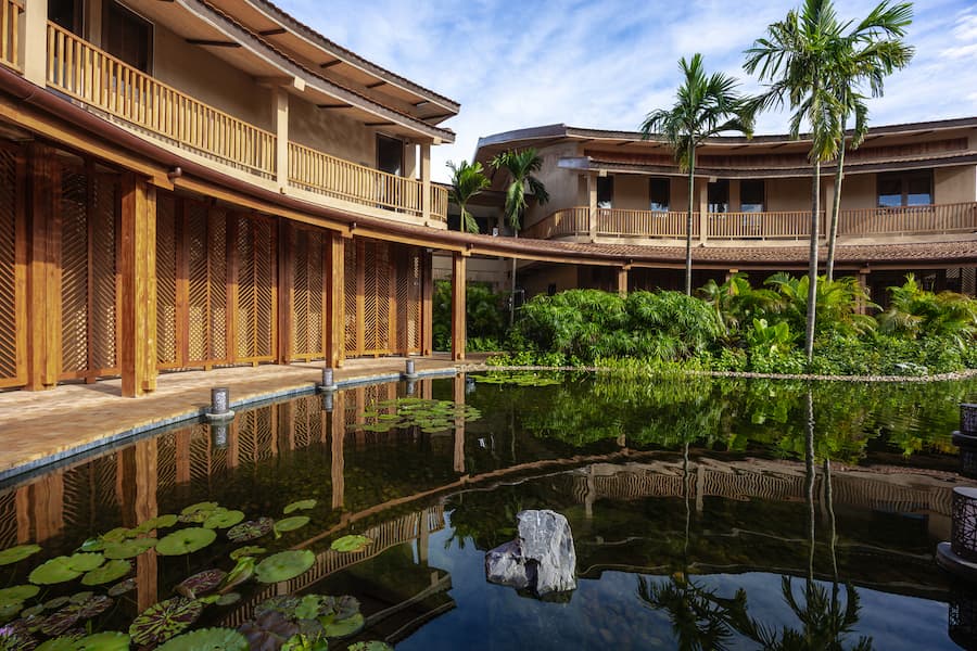 納米亞河畔度假村