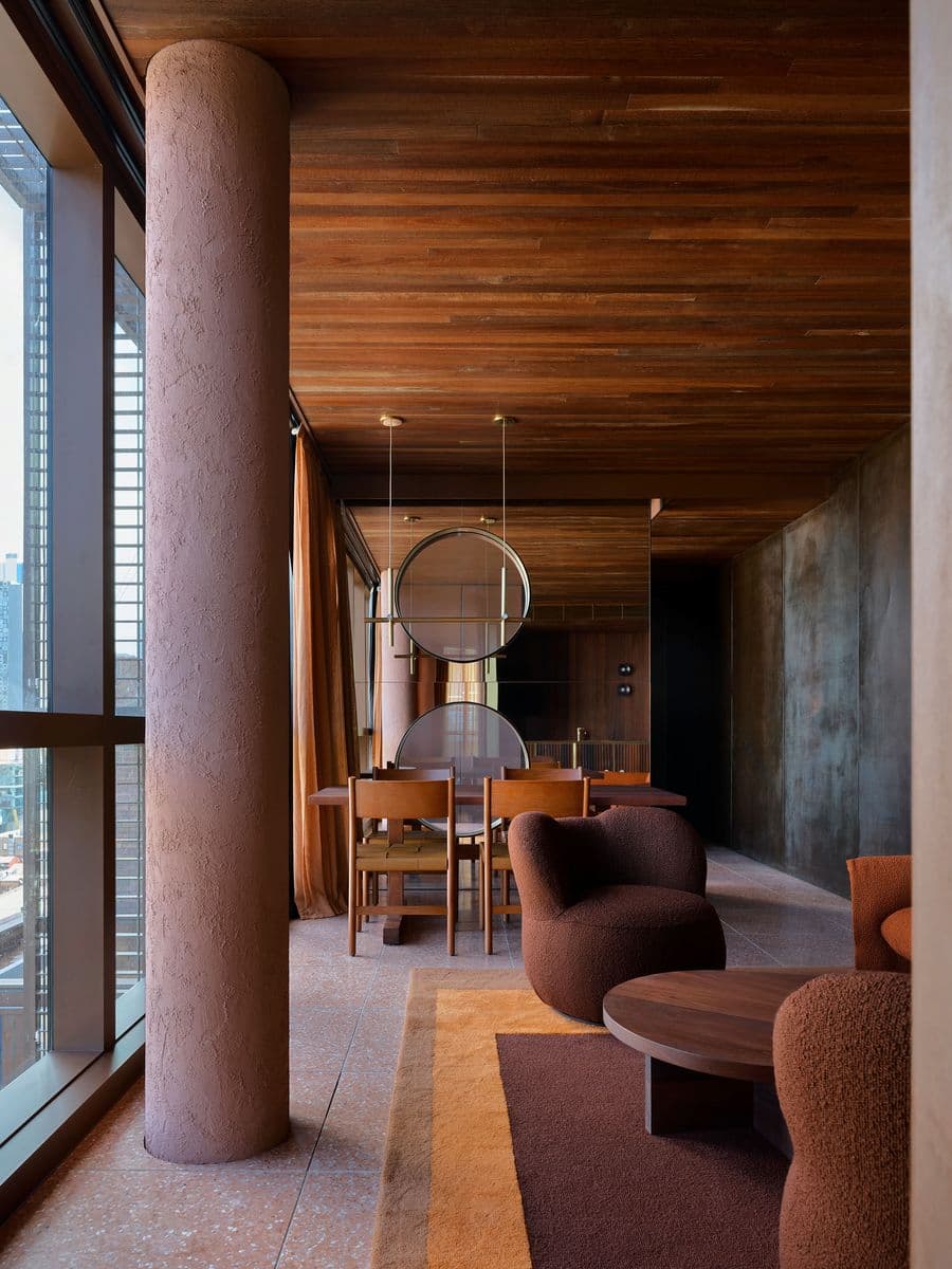 一家令人耳目一新、獨具特色的飯店，體現了墨爾本的文化活力