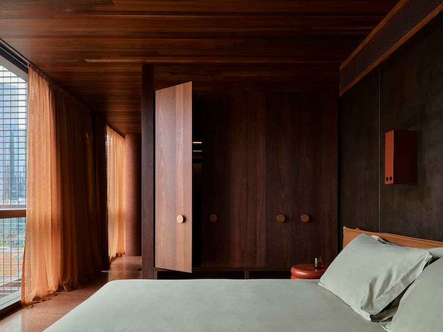 一家令人耳目一新、獨具特色的飯店，體現了墨爾本的文化活力