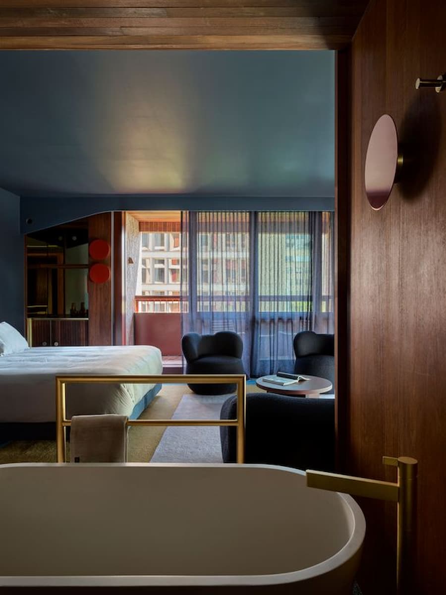 一家令人耳目一新、獨具特色的飯店，體現了墨爾本的文化活力