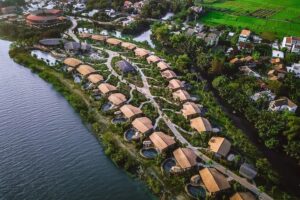 納米亞河畔度假村