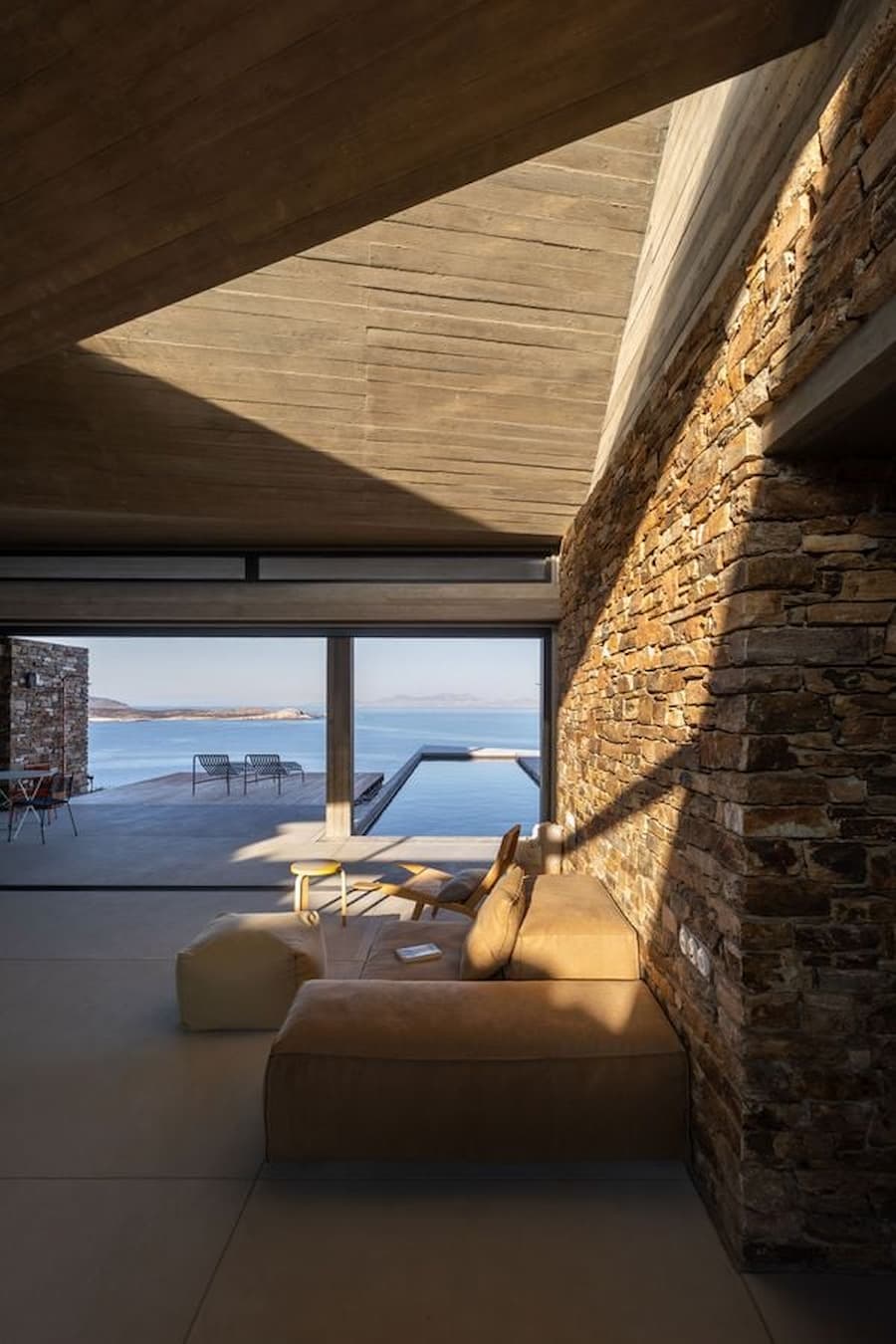 Antiparos 島現代避暑別墅，面向愛琴海的景觀