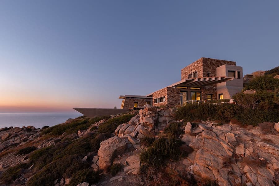 Antiparos 島現代避暑別墅，面向愛琴海的景觀