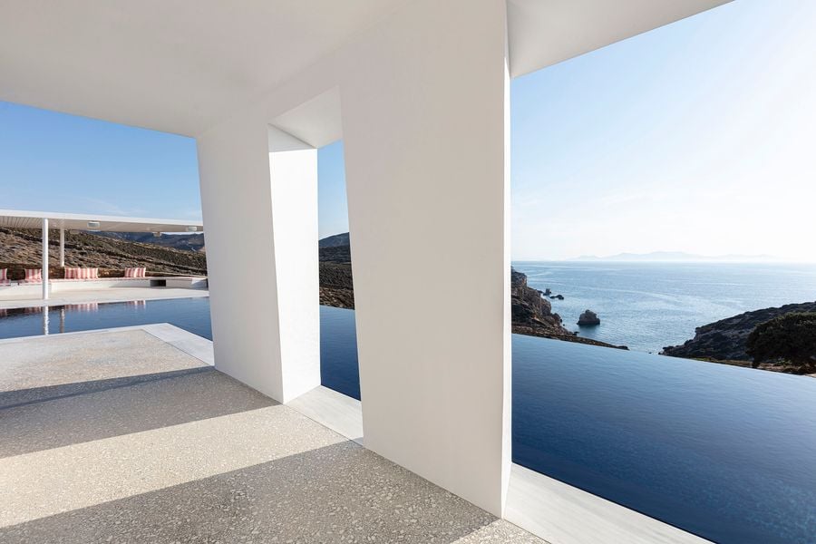 白色幾何建築量體設計