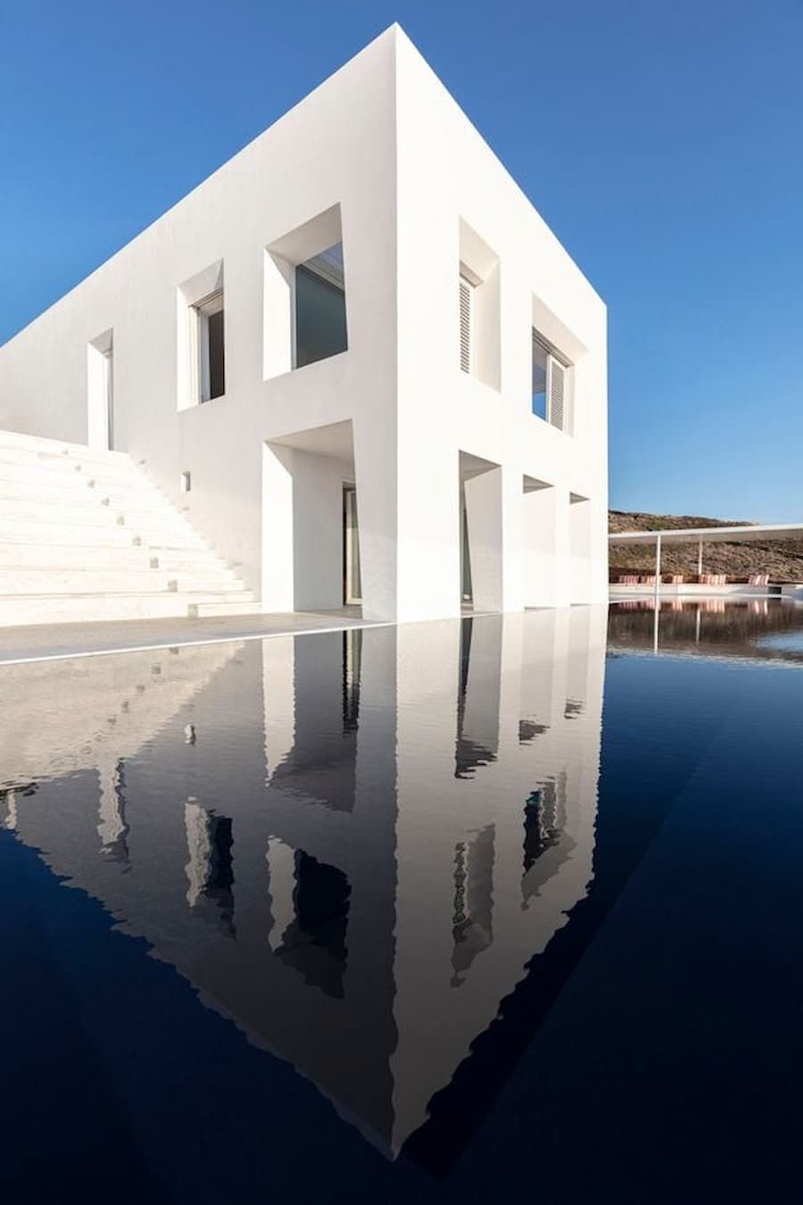 Avlakia住宅嵌入地景整體視角