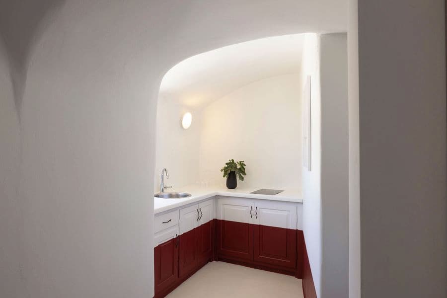 Santorini boutique hotel interior showing material as narrative design