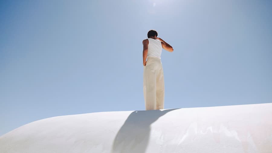 Light and space in Cycladic cave suite Santorini