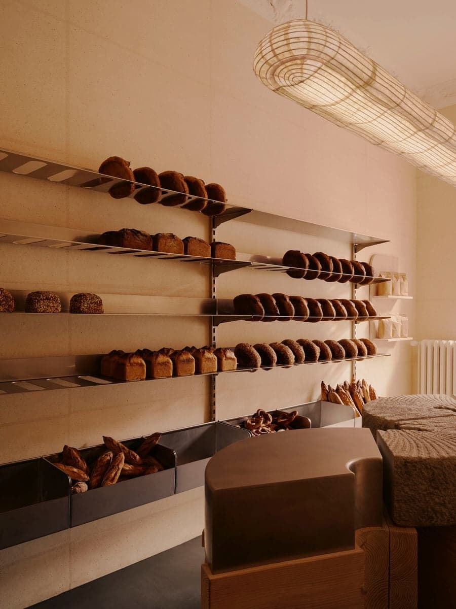 Interior space with bread display in KEIT bakery Berlin