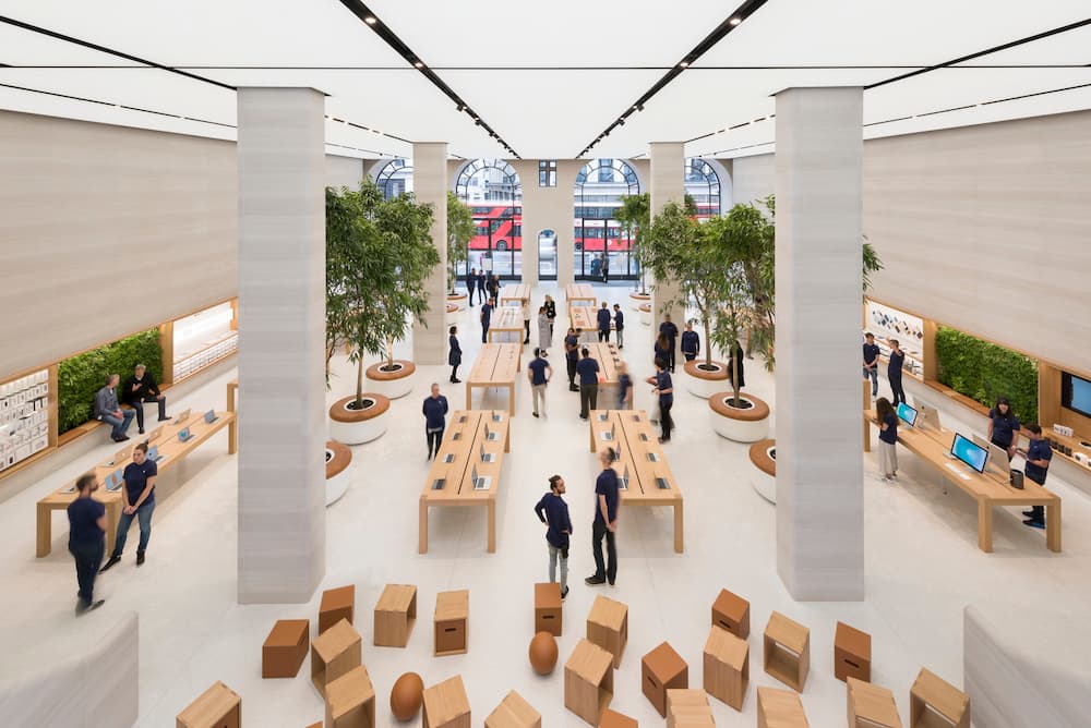 Apple Store interior emphasizing openness and spatial clarity