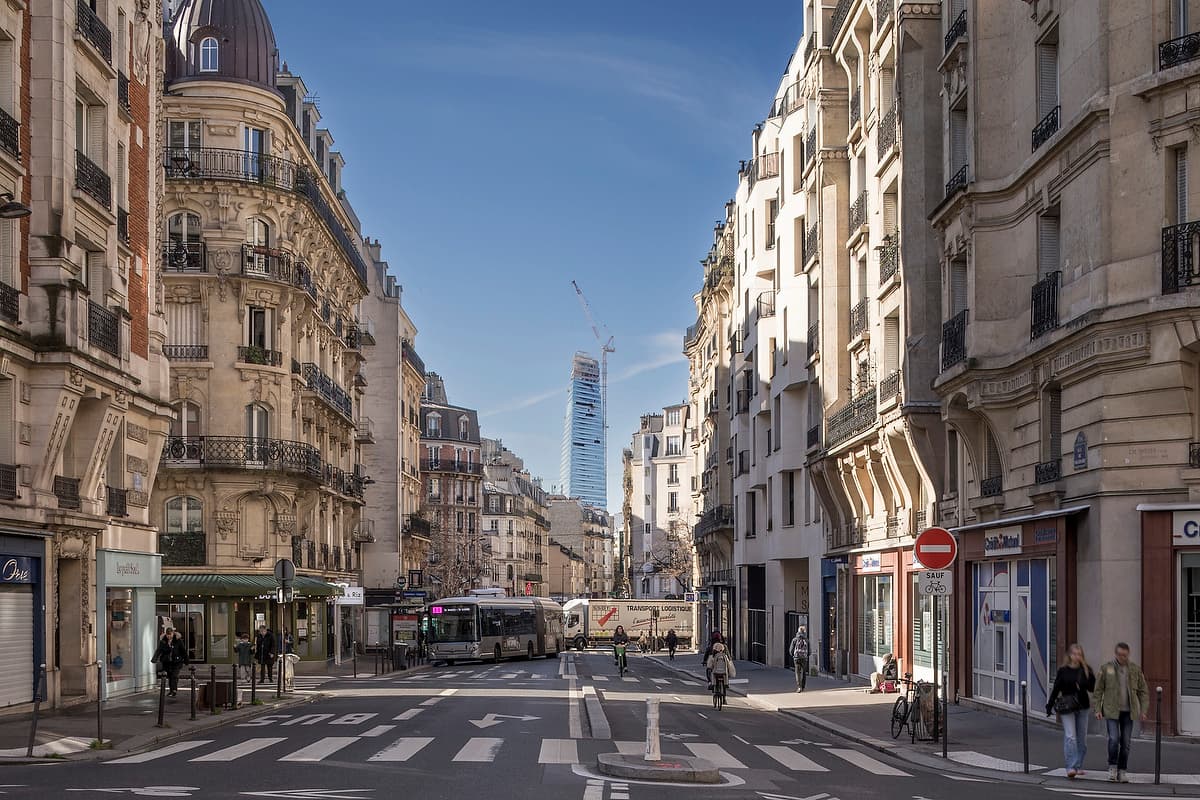 Paris streets illustrating the ReGreeneration vision for green urban renewal and the 15-minute city
