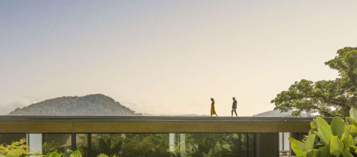 AEA House: A Thoughtful Fusion of Architecture, Nature, and Summer Living in Brazil