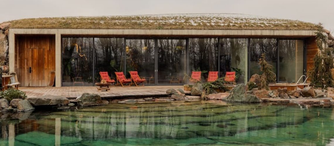 Woloshyn Bathhouse: A Moldovan Sanctuary Where Nature and Design Entwine
